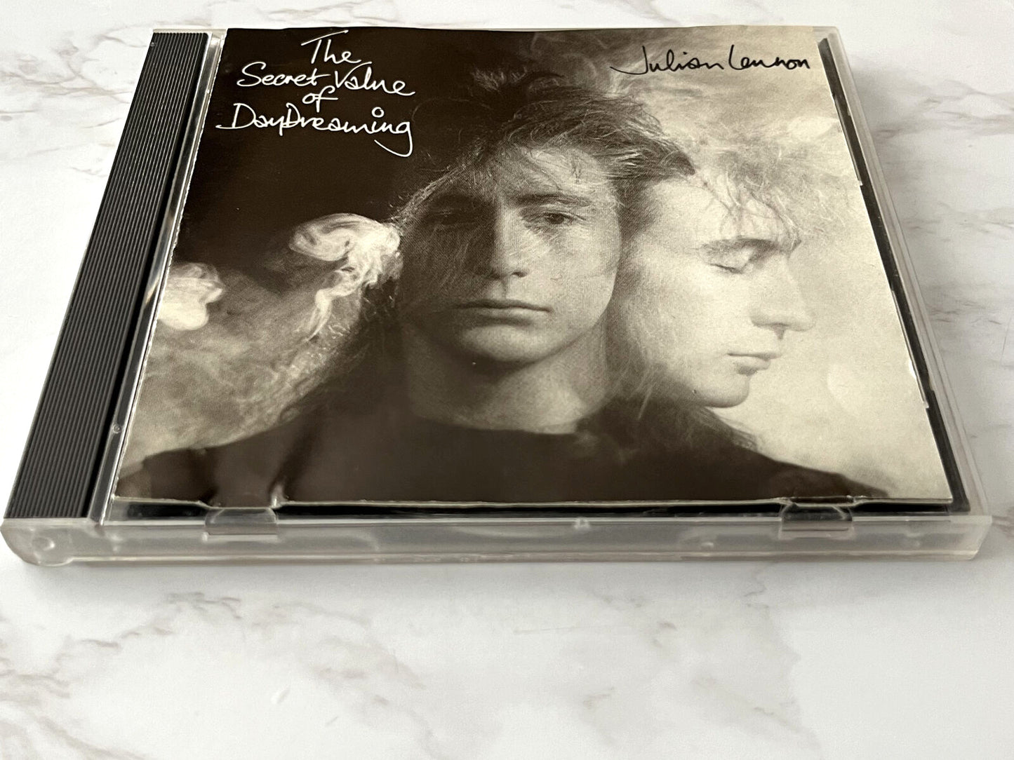 Julian Lennon – The Secret Value Of Daydreaming (1986) [W GERMANY TARGET ERA]