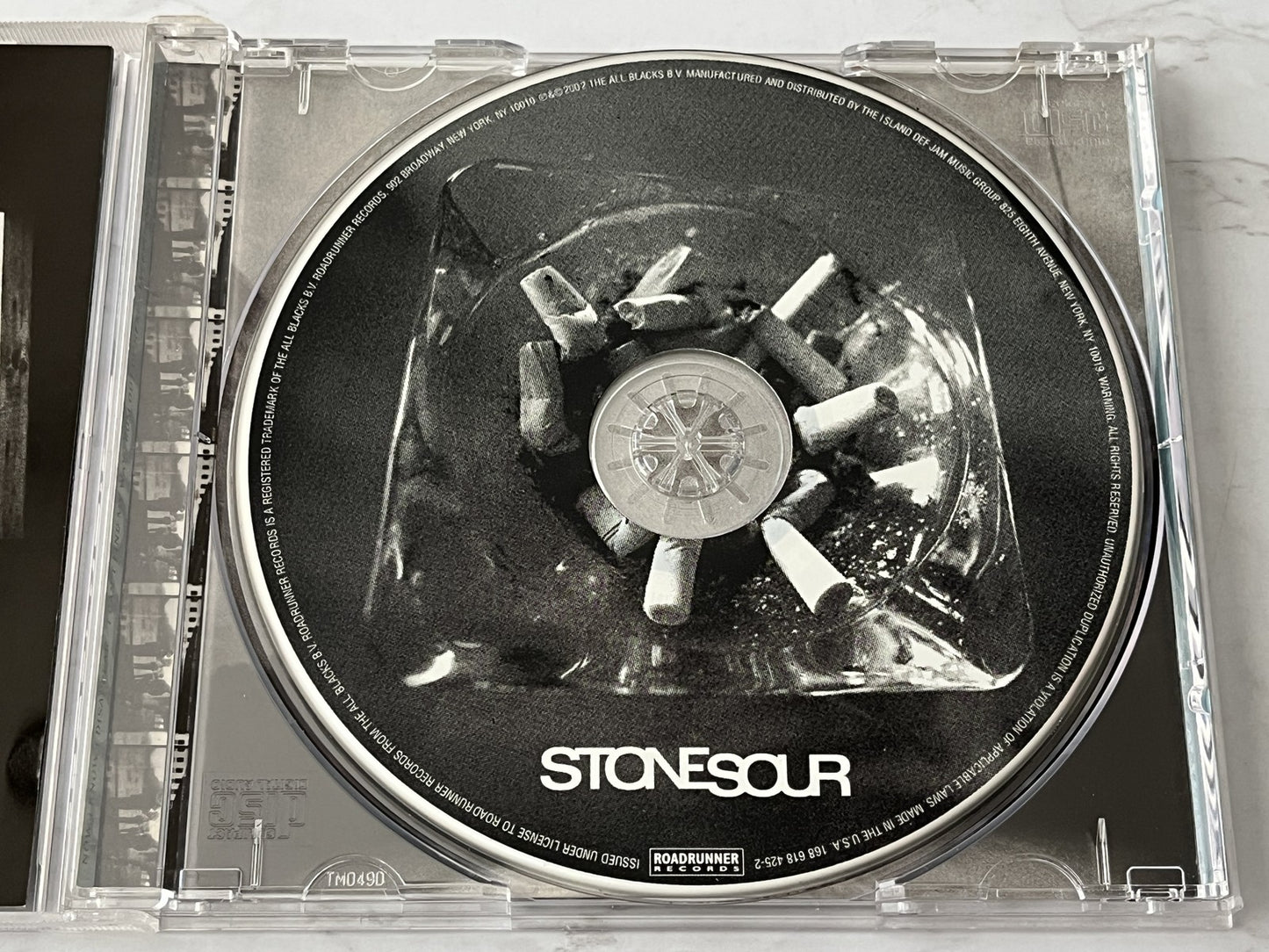Stone Sour – Stone Sour (2002) [ORIGINAL USA PRESS]