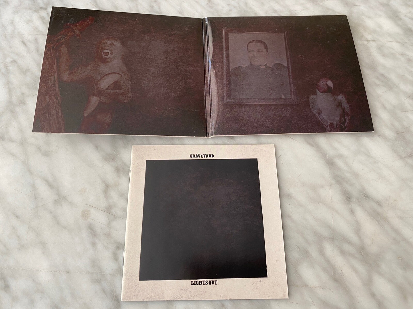 Graveyard – Lights Out (Digipak) (2012) [ORIGINAL USA PRESS]