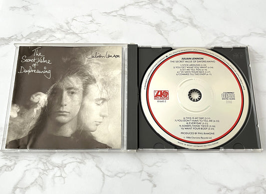 Julian Lennon – The Secret Value Of Daydreaming (1986) [W GERMANY TARGET]
