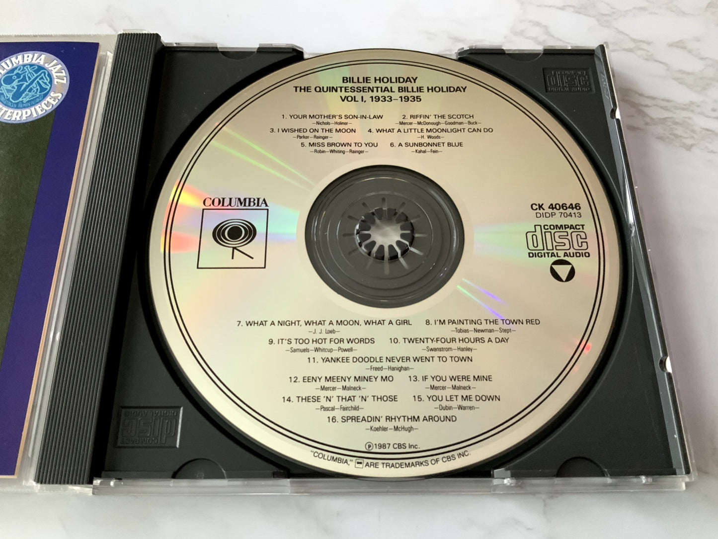 Billie Holiday – The Quintessential Vol. I 1933-1935 (1987) [DADC PRESS]