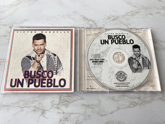 Victor Manuel – Busco Un Pueblo (2012) [ORIGINAL USA PRESS]