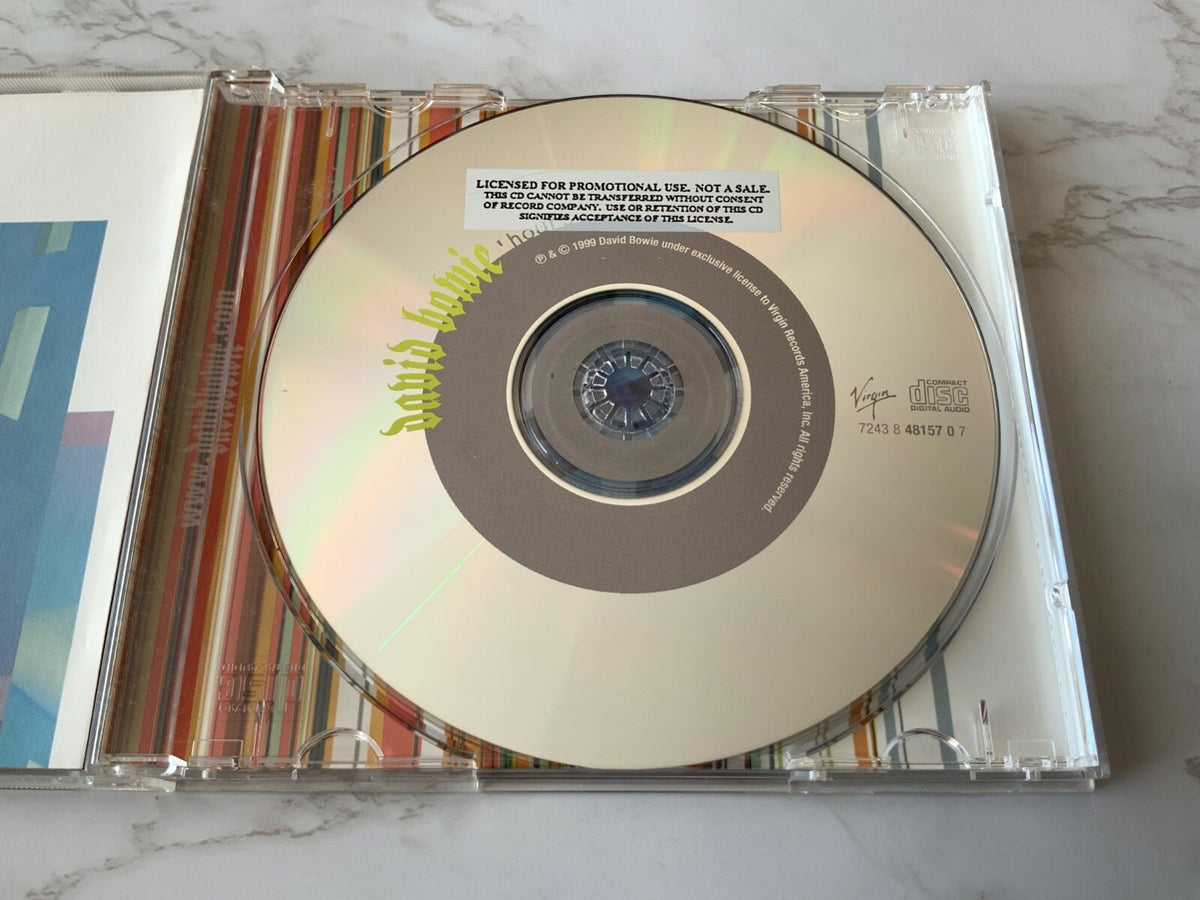 David Bowie – Hours (Promo) (1999)