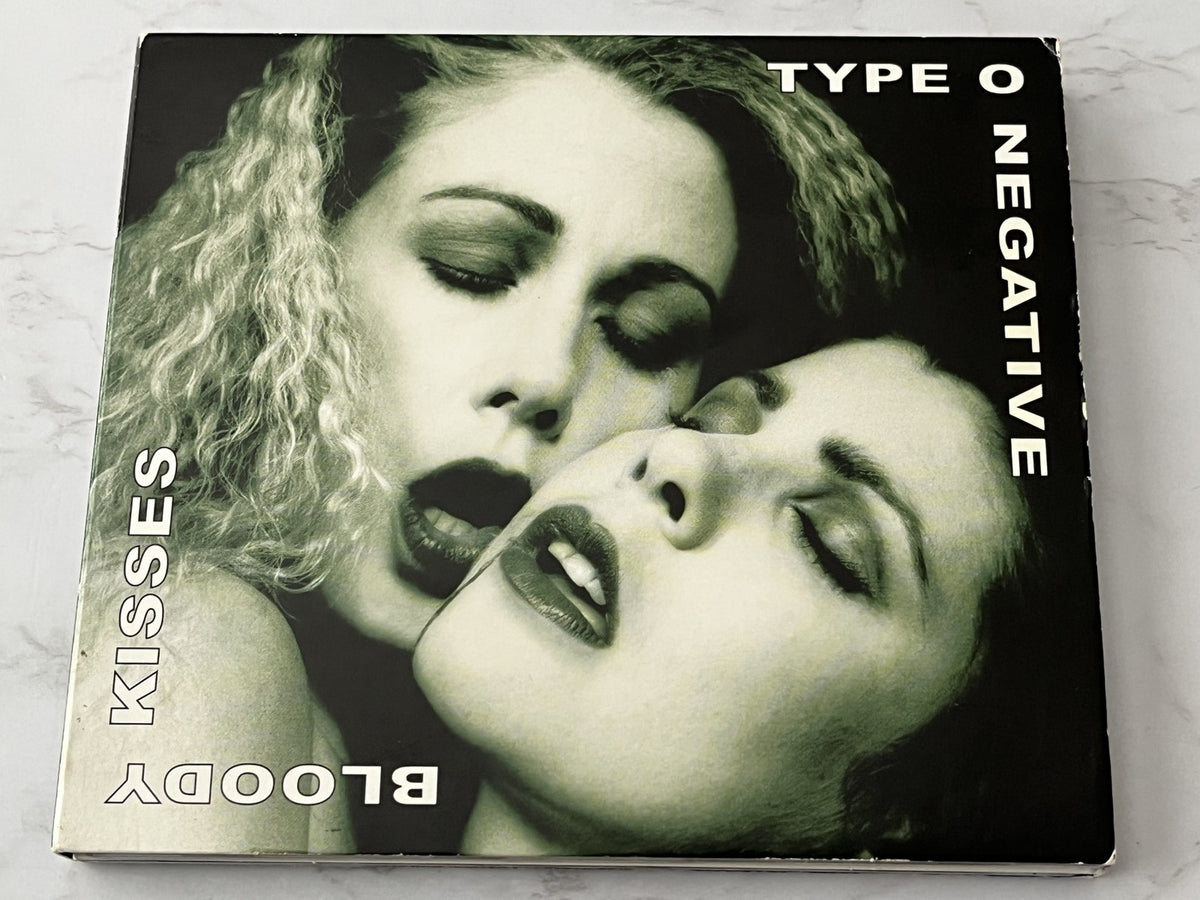 Type O Negative – Bloody Kisses (Digipak) (2009)