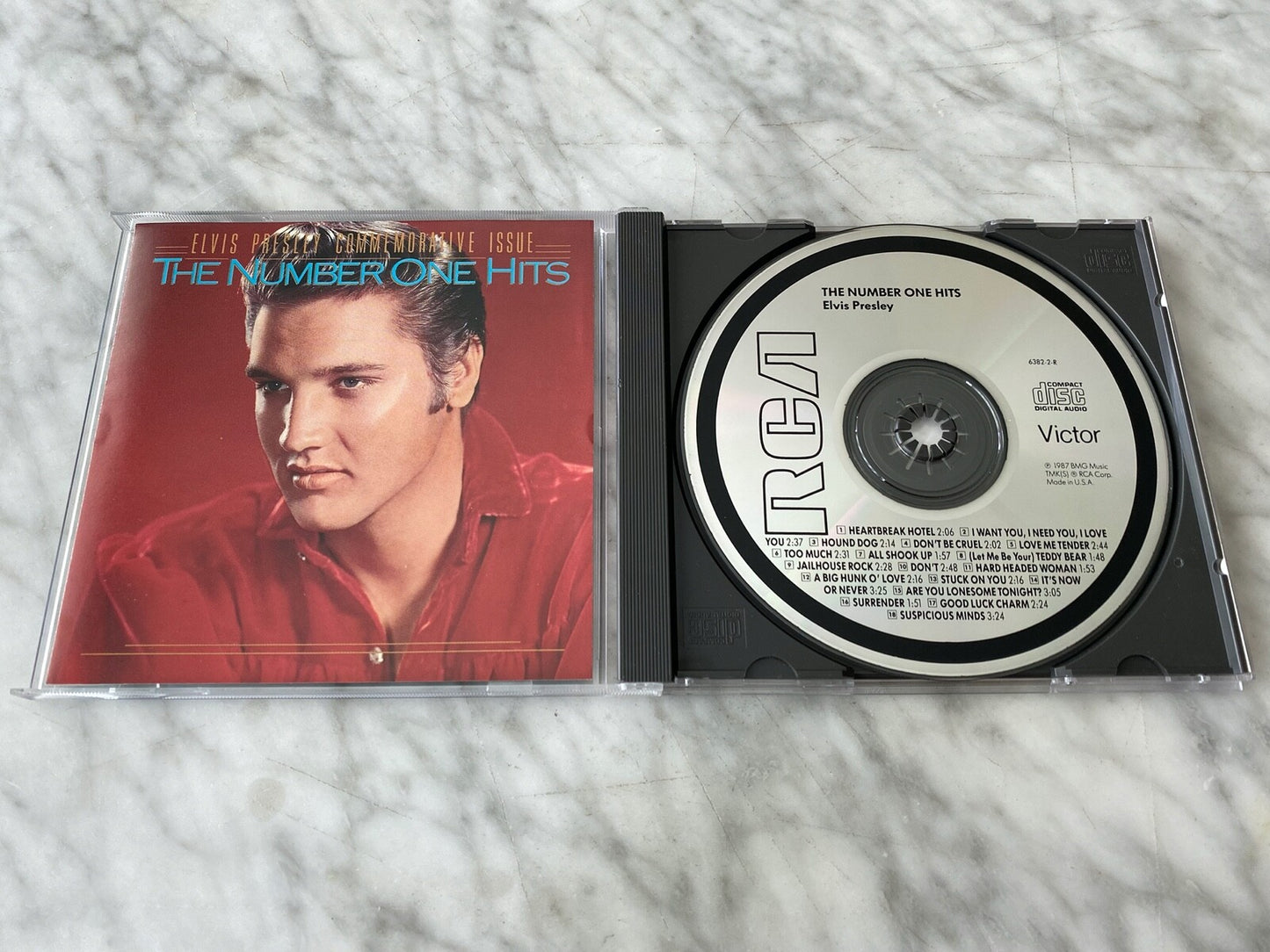 Elvis Presley – The Number One Hits [JVC PRESS]
