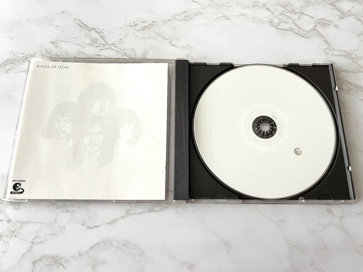 Kings of Leon – Youth and Young Manhood (2003) [UK PRESS]