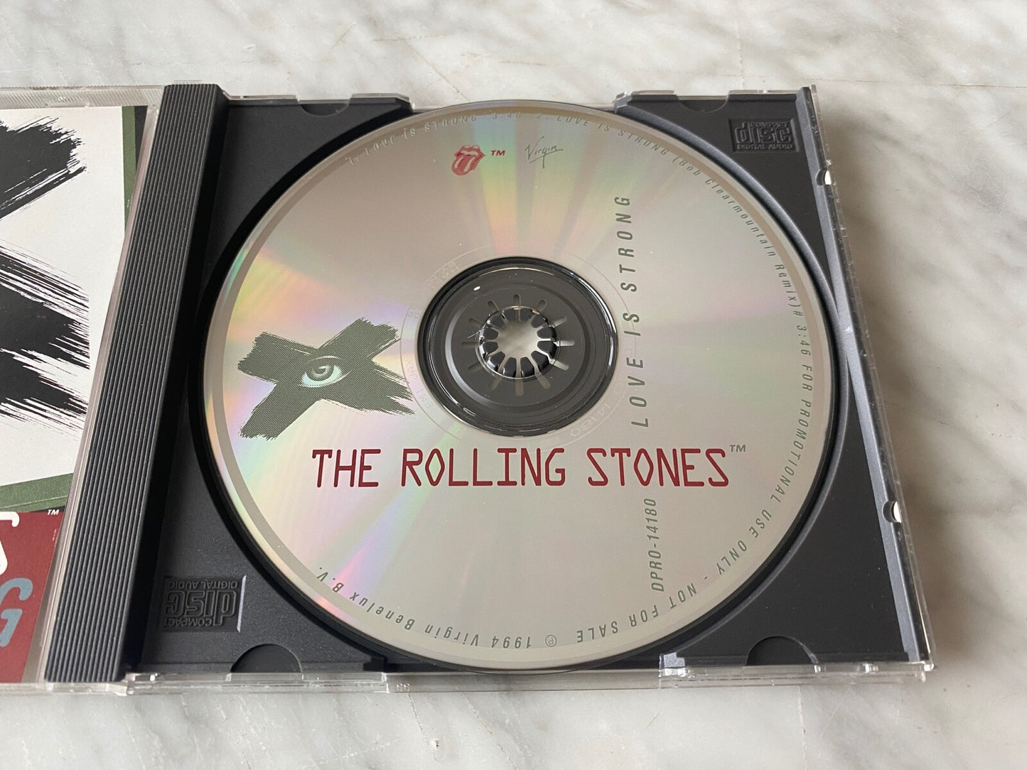 The Rolling Stones – Love Is Strong (Promo) (1994)