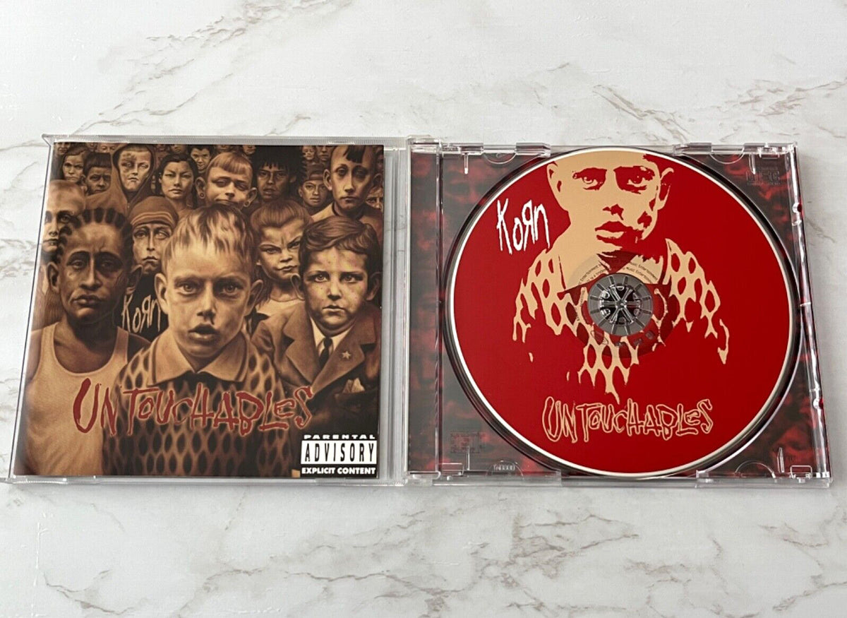 Korn – Untouchables (2002)