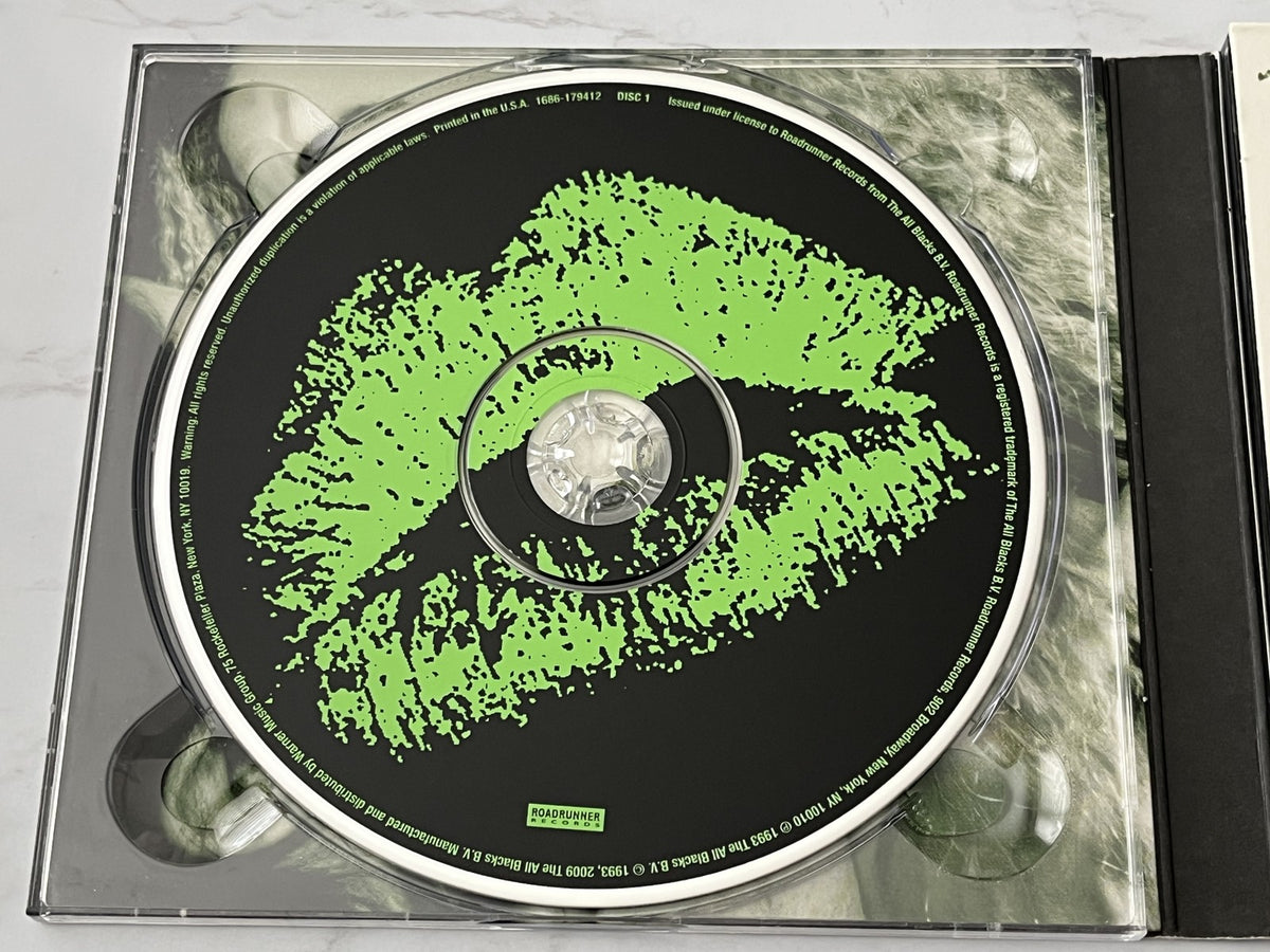 Type O Negative – Bloody Kisses (Digipak) (2009)