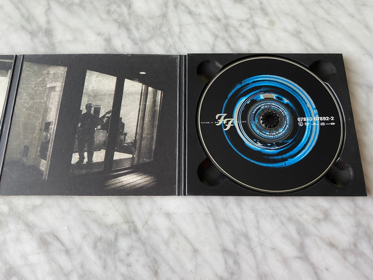 Foo Fighters – There Is Nothing Left To Lose (Digipak) (1999)