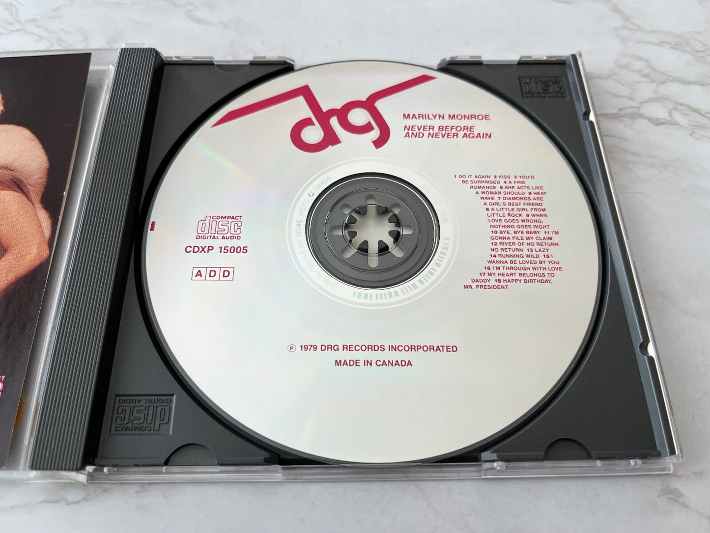 Marilyn Monroe – Never Before And Never Again [CANADA PRESS]
