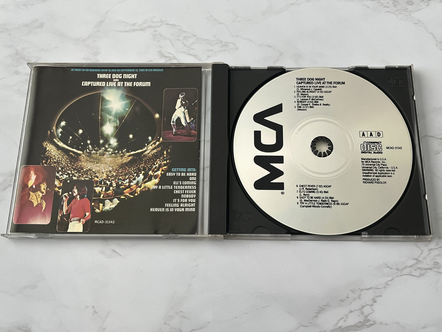 Three Dog Night – Captured Live At The Forum [USA SILVER DISC PDO]