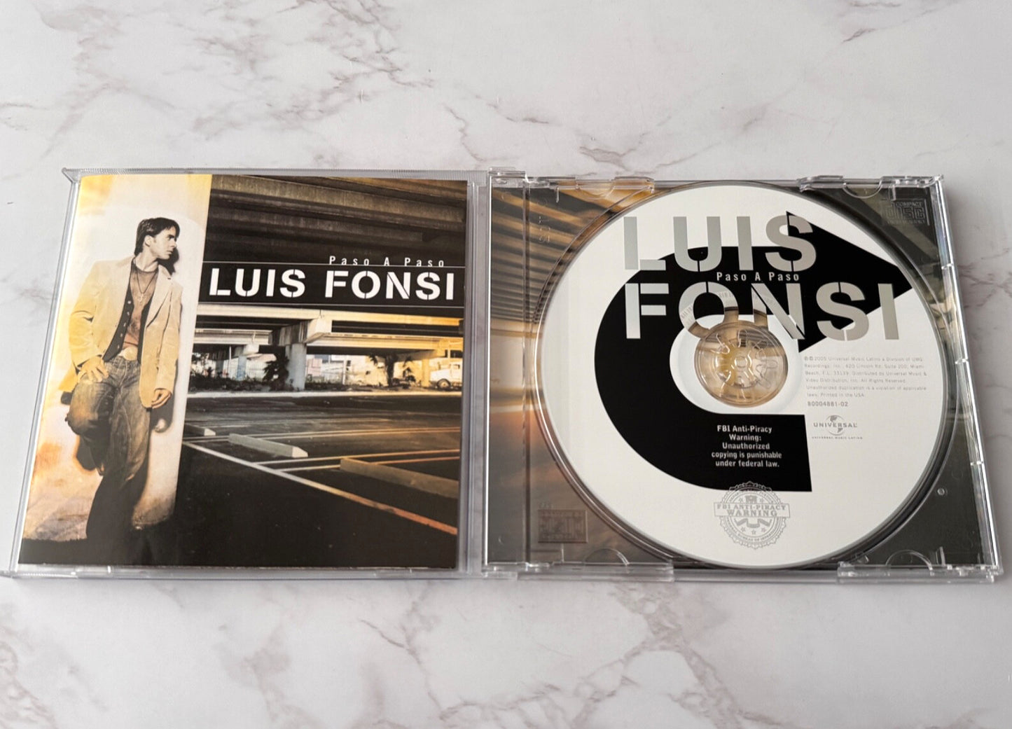 Luis Fonsi – Paso A Paso (2005) [ORIGINAL USA PRESS]