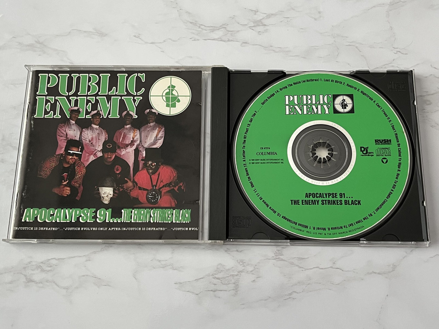 Public Enemy – Apocalypse 91 The Enemy Strikes Black (1991) [ORIGINAL USA PRESS]