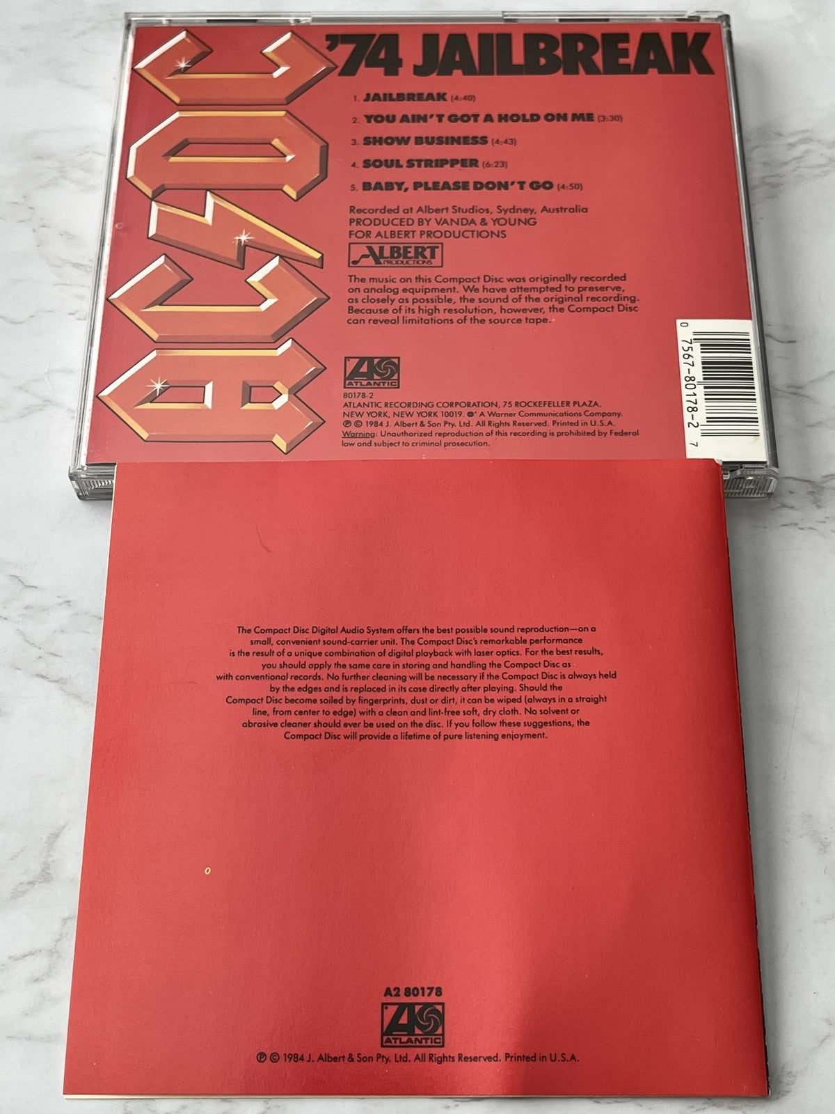 AC/DC – '74 Jailbreak (EP) (1987) [ORIGINAL USA PRESS]