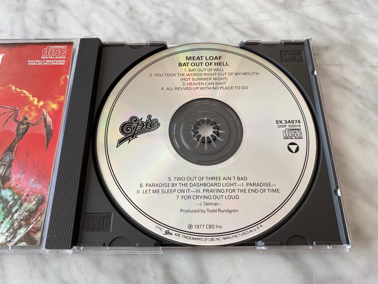 Meat Loaf – Bat Out Of Hell