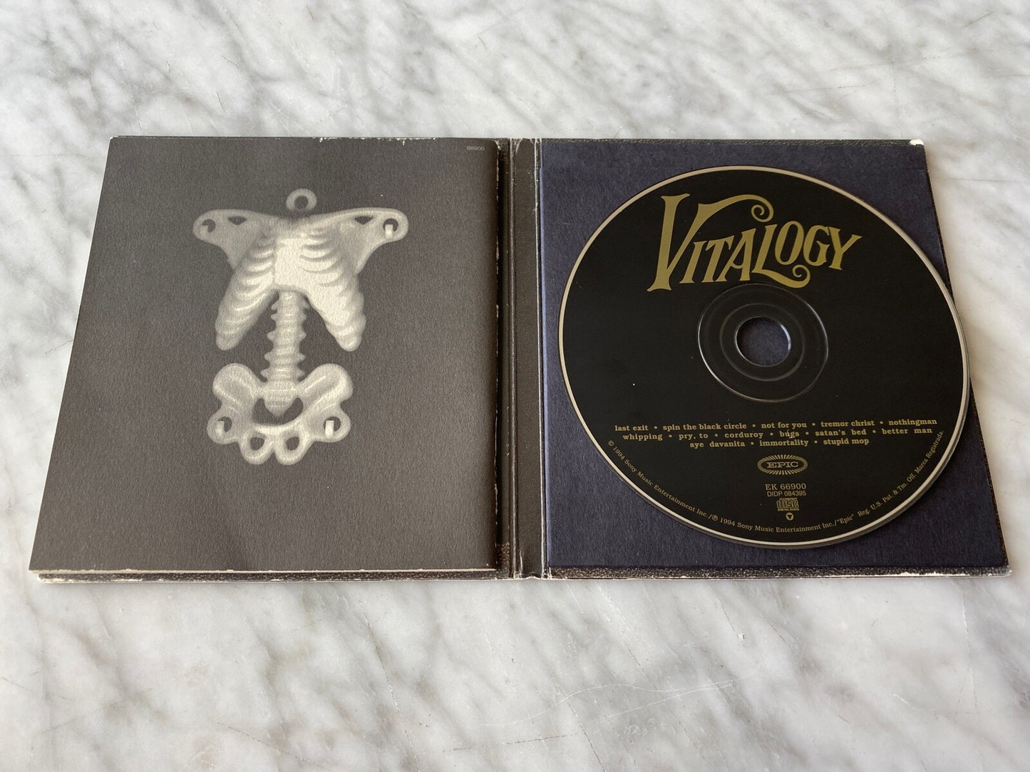 Pearl Jam – Vitalogy (Digipak) (1994)