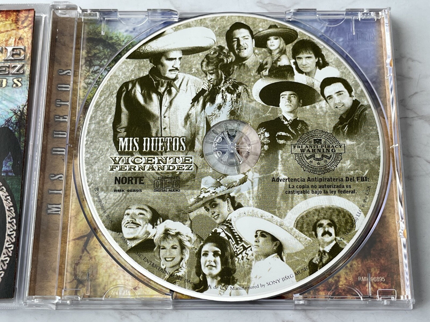 Vicente Fernandez – Mis Duetos (2005) [ORIGINAL USA PRESS]