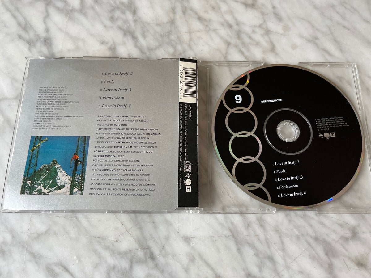 Depeche Mode – Love In Itself (1991)