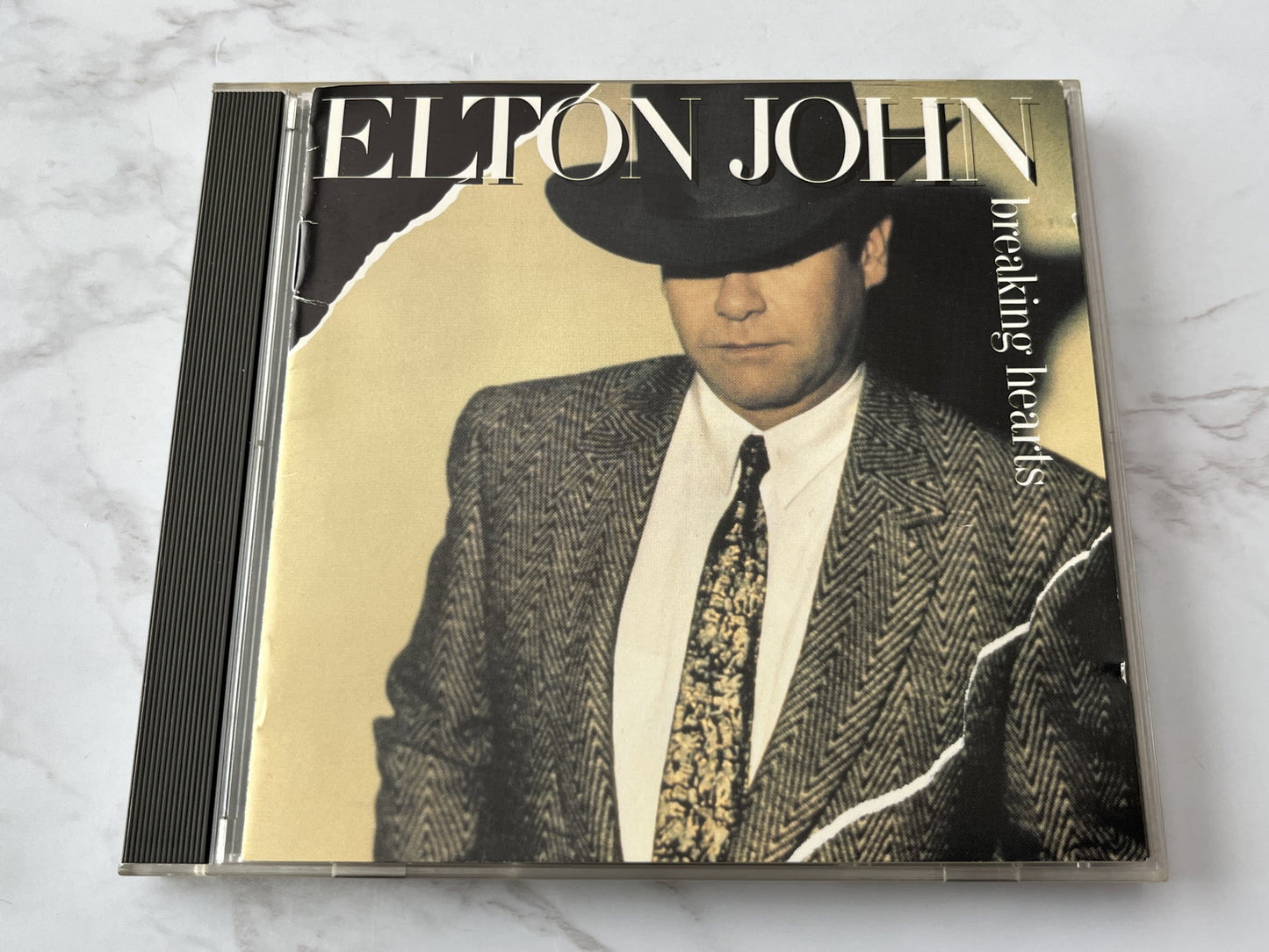 Elton John – Breaking Hearts (1985) [JAPAN TARGET ERA]