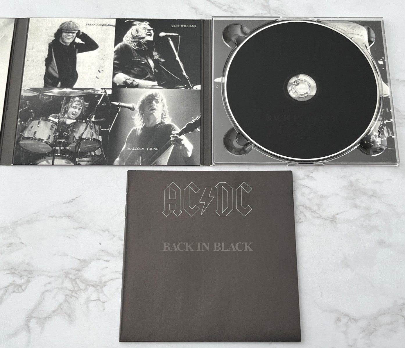 AC/DC – Back In Black (Digipak) (2003)