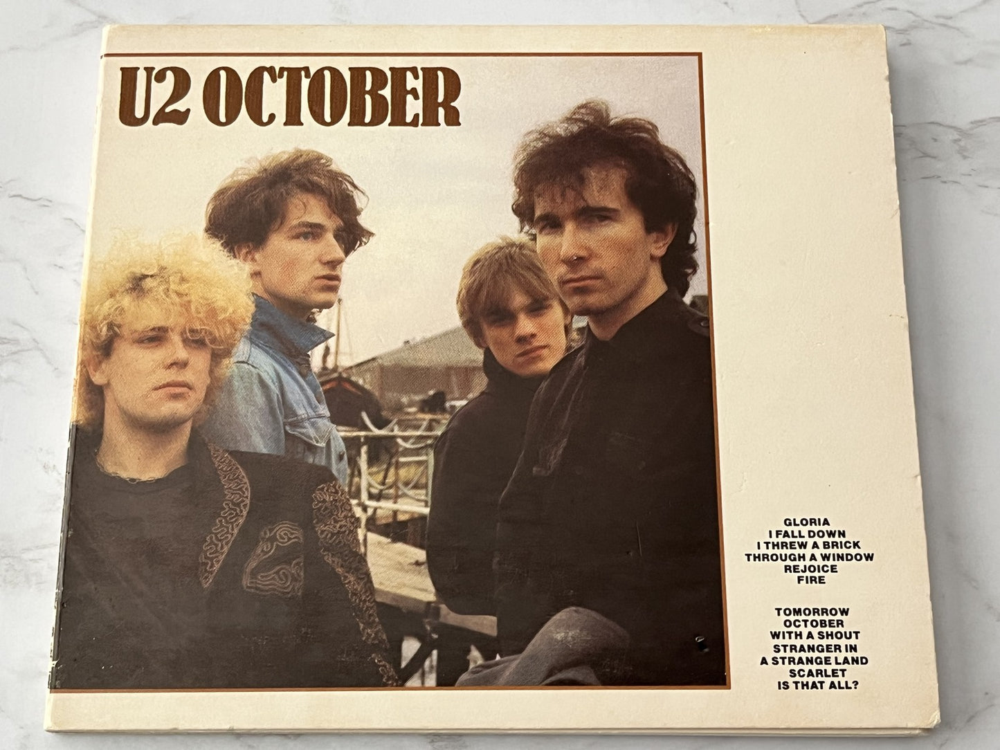 U2 – October (Digipak) [DADC PRESS]