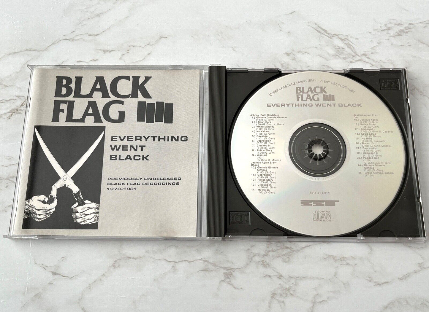 Black Flag – Everything Went Black