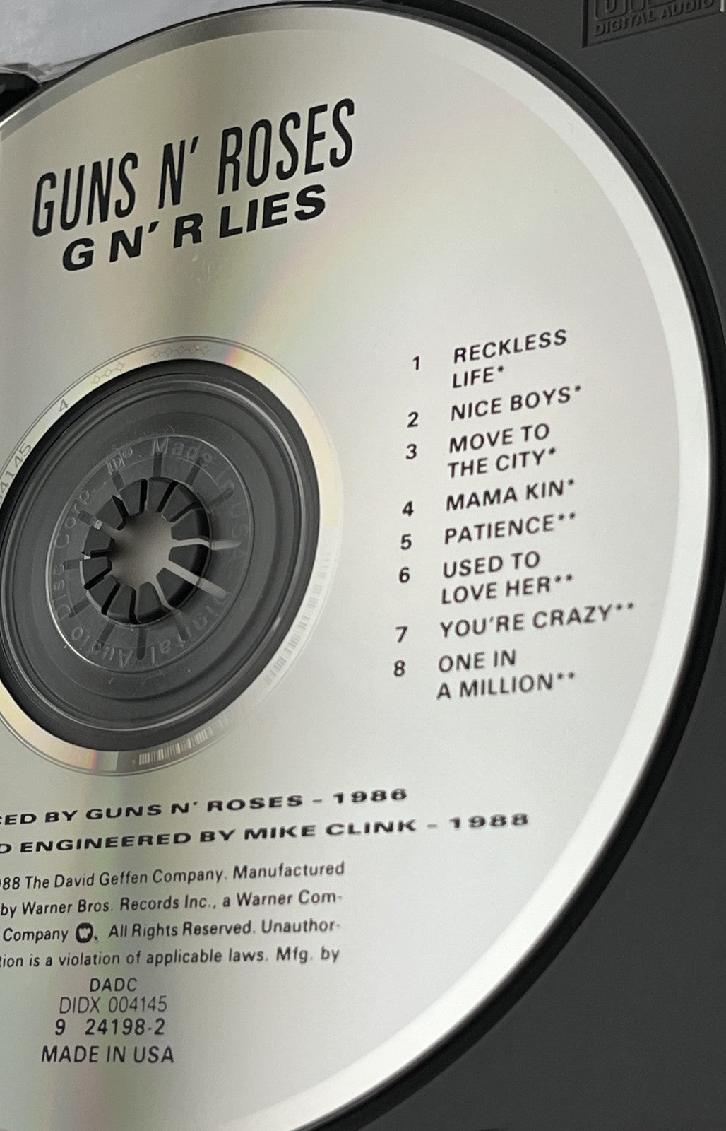 Guns N' Roses – Lies [DADC PRESS]