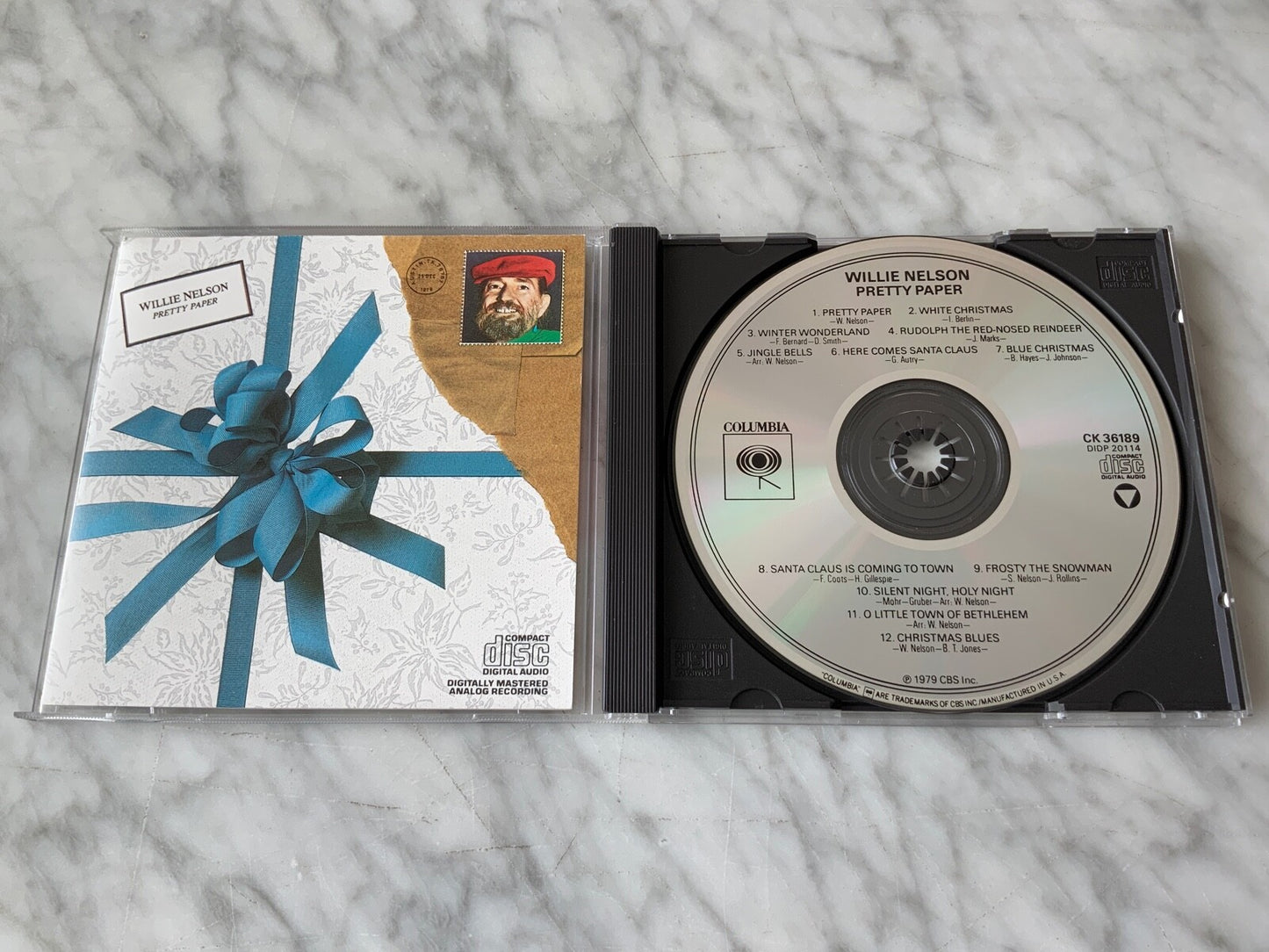 Willie Nelson – Pretty Paper [DADC PRESS]