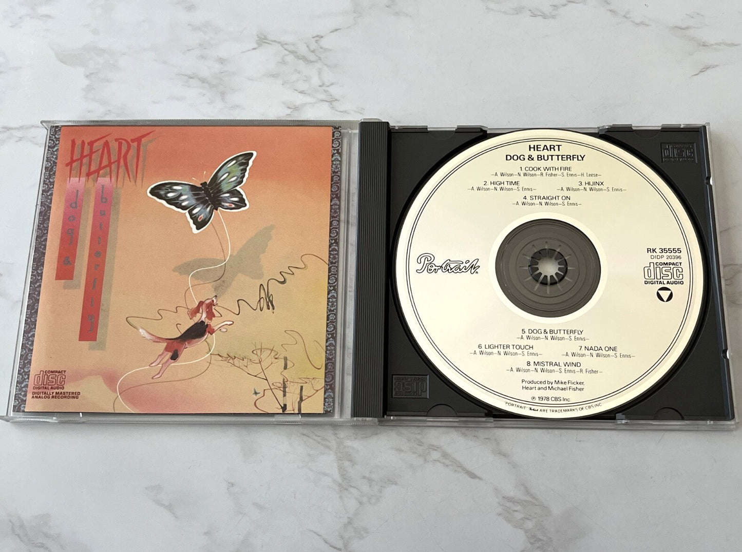 Heart – Dog & Butterfly [DADC PRESS]