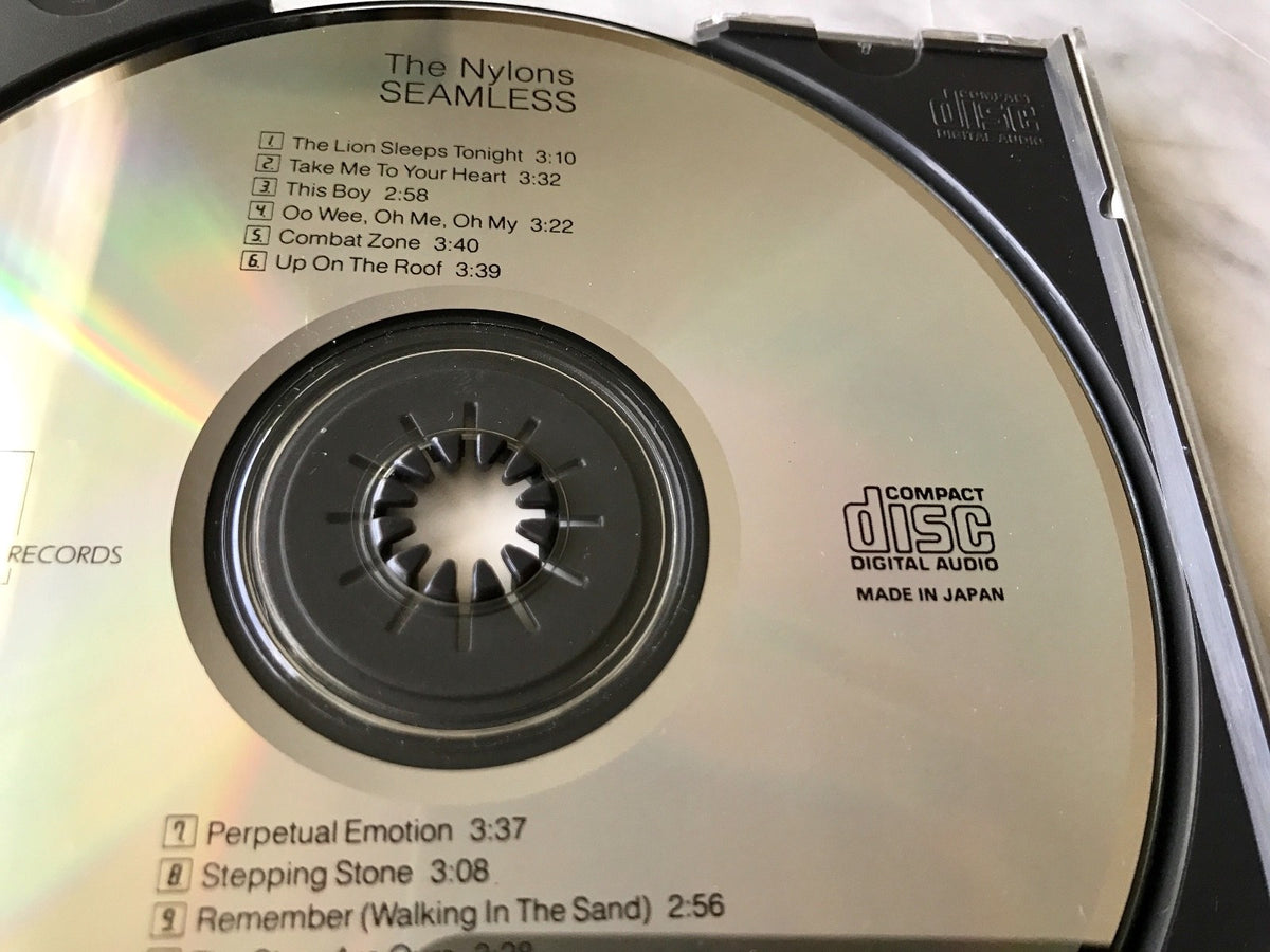 The nylons – Seamless (First Pressing)