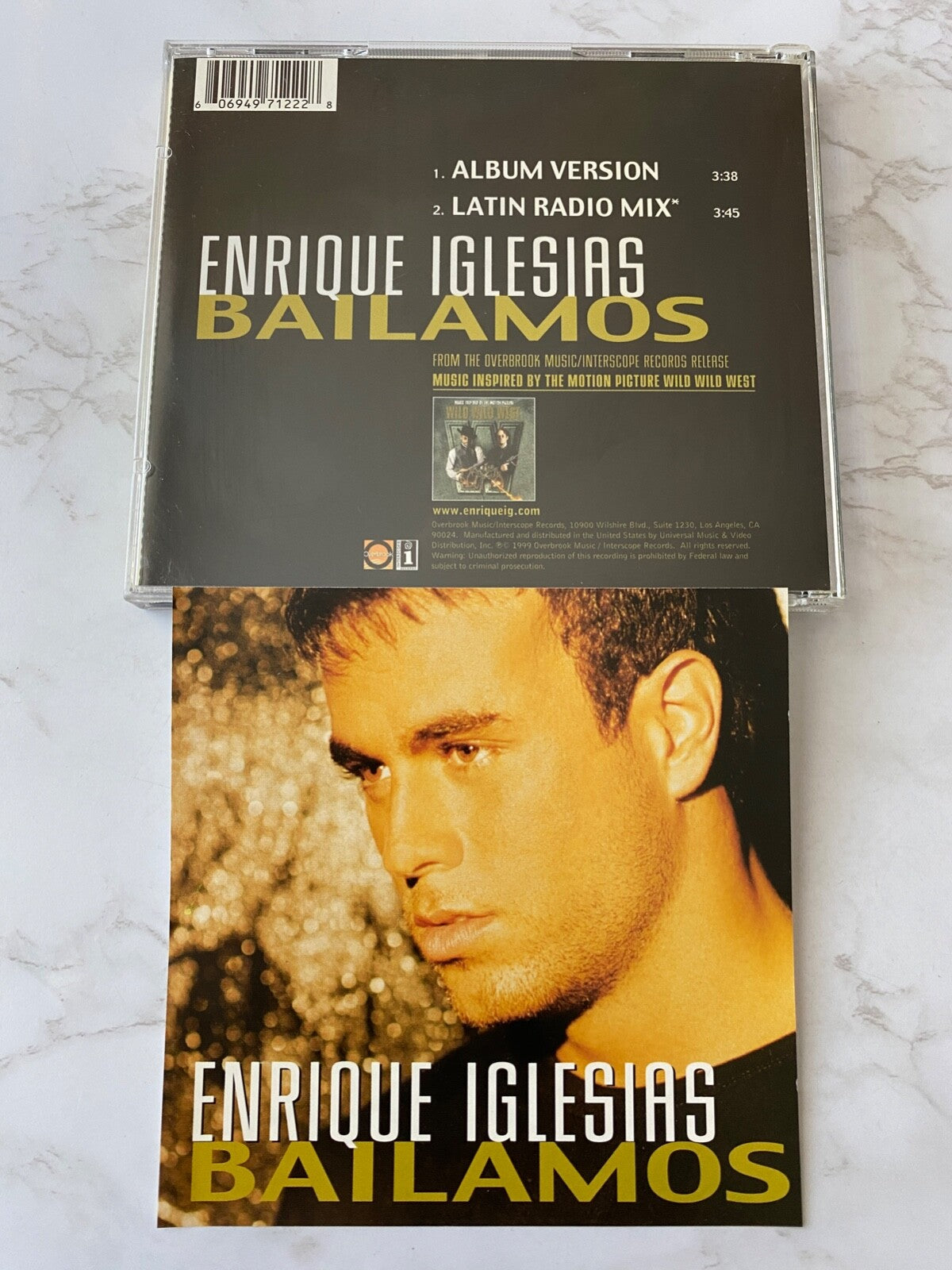 Enrique Iglesias – Bailamos (1999)