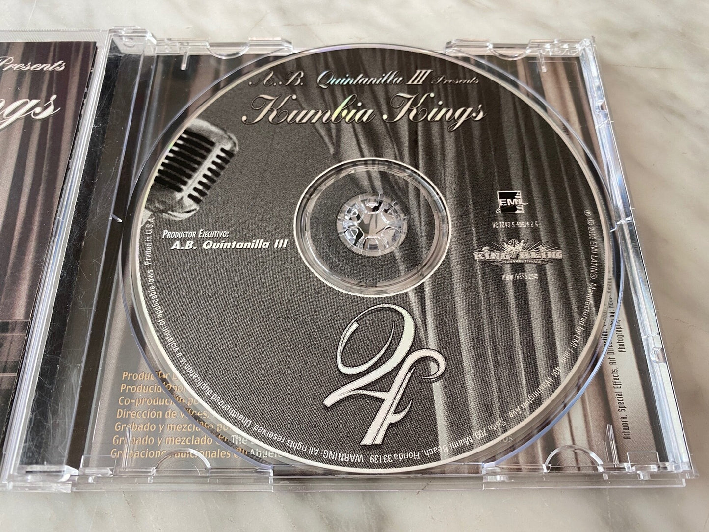 A.B Quintanilla III – Kumbia Kings (2003)
