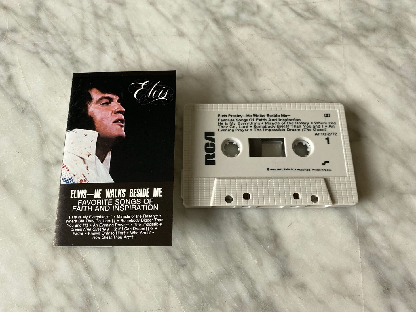 Elvis Presley – He Walks Beside Me (1978)