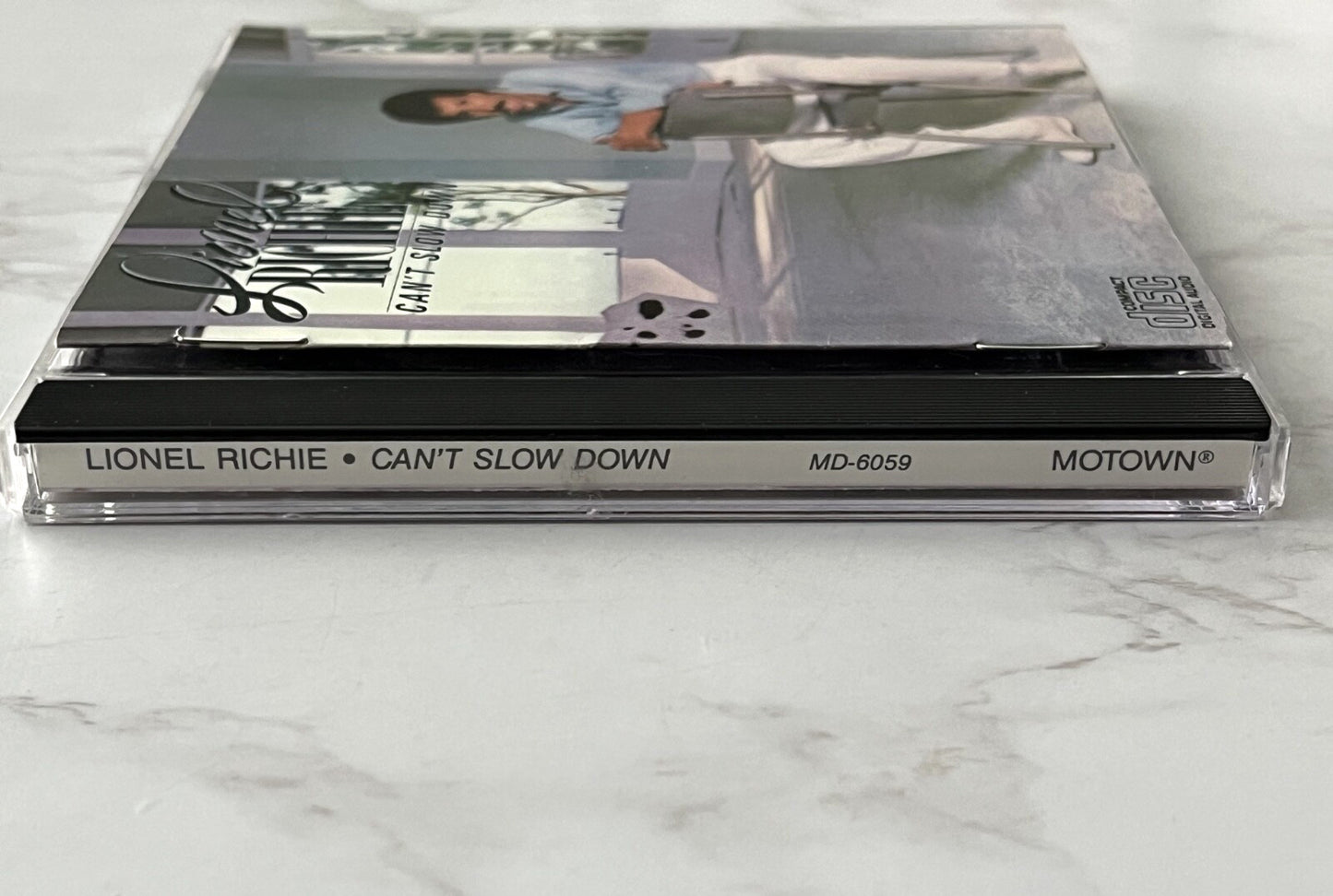 Lionel Richie – Can't Slow Down [CANADA PRESS]