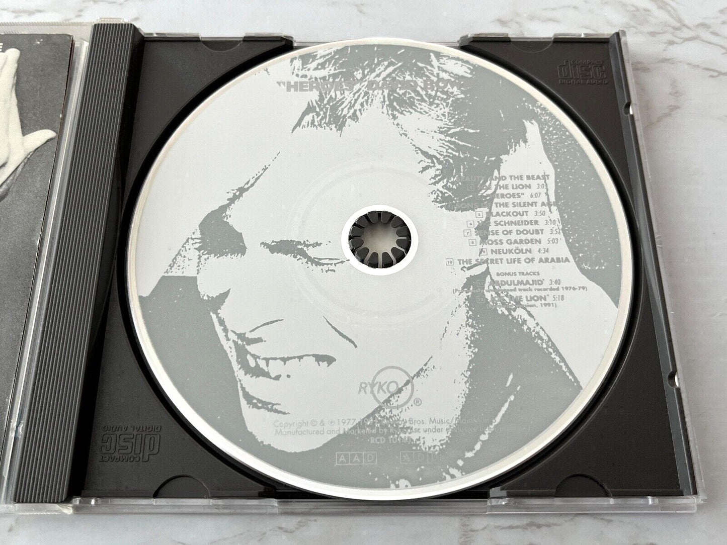 David Bowie – Heroes (1991)
