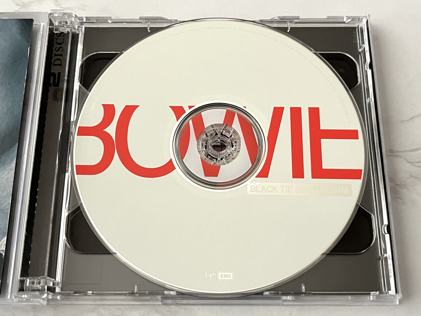 David Bowie – Black Tie White Noise (CD/DVD) (2003)