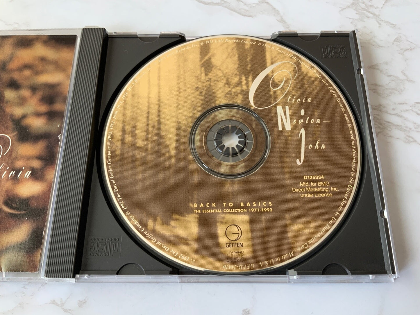 Olivia Newton-John – Back To Basics 1971-1992 (1992) [JVC PRESS]