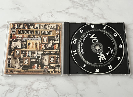 Puddle Of Mudd – Life On Display (2003) [ORIGINAL USA PRESS]