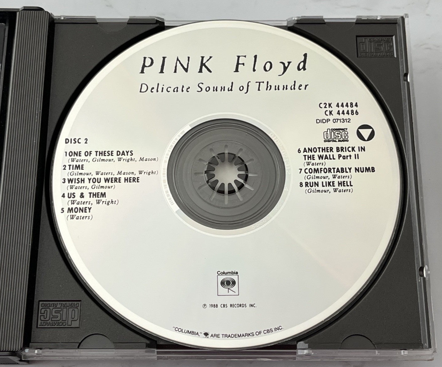 Pink Floyd – Delicate Sound Of Thunder [DADC PRESS]