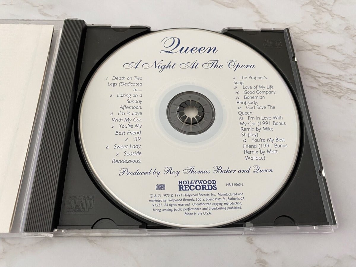 Queen – A Night At The Opera