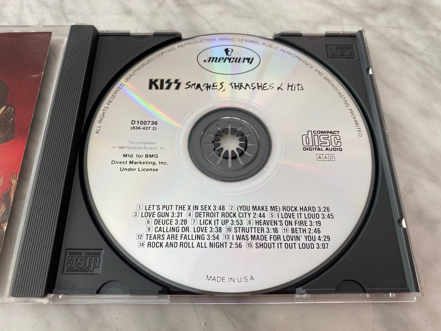 Kiss – Smashes Thrashes & Hits