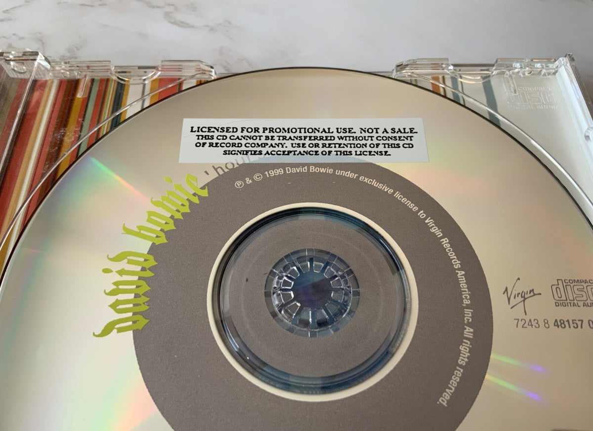 David Bowie – Hours (Promo) (1999)