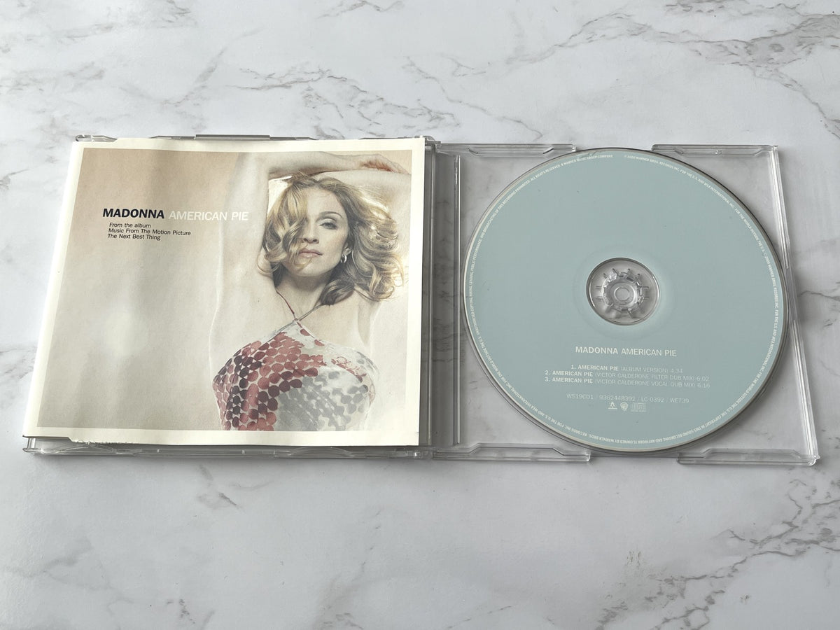 Madonna – American Pie (2000)