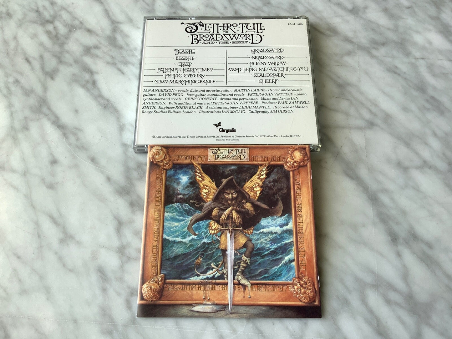 Jethro Tull – The Broadsword And The Beast (1989) [UK PRESS]
