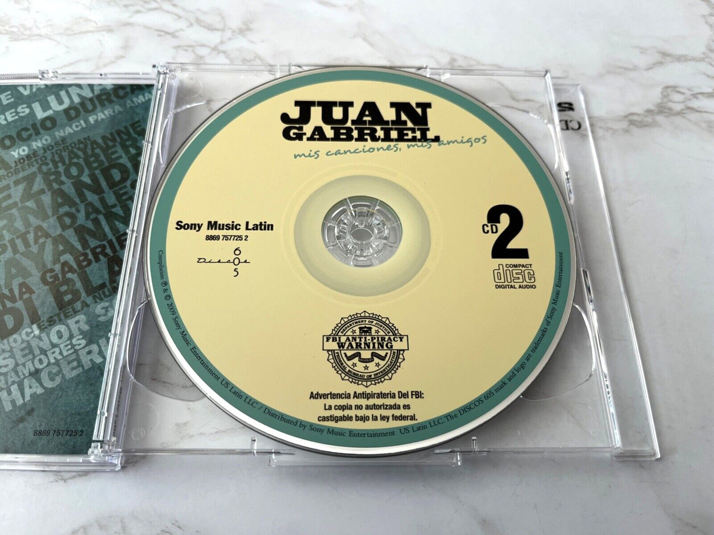 Juan Gabriel – Mis Canciones Mis Amigos (2009)