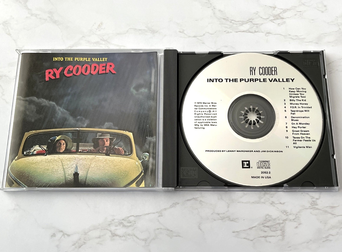 Ry Cooder – Into The Purple Valley