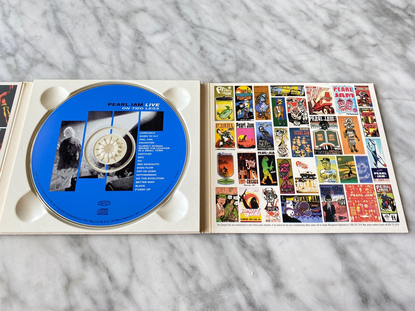 Pearl Jam – Live On Two Legs (Digipak) (1998)