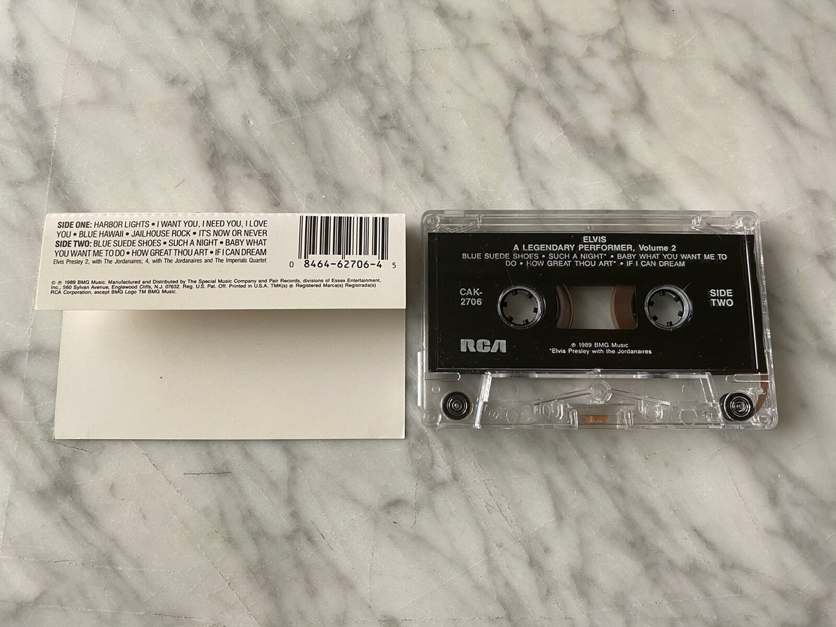 Elvis Presley – Elvis A Legendary Performer (1989)