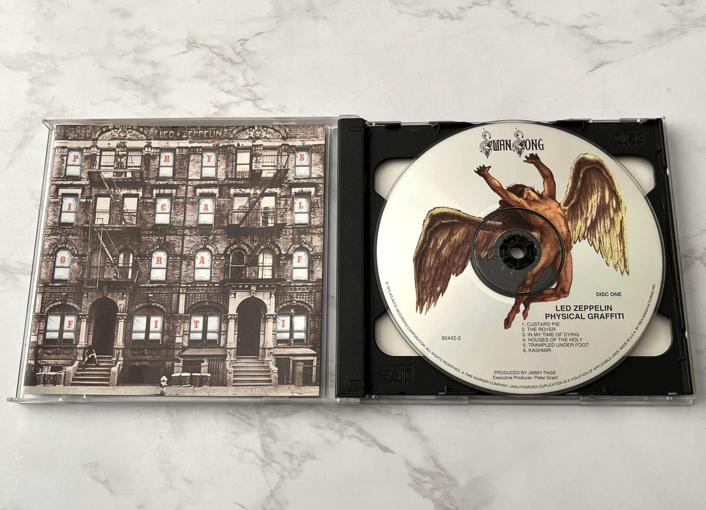 Led Zeppelin – Physical Graffiti